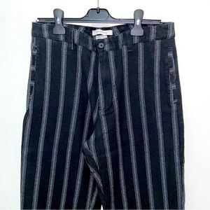 URBAN OUTFITTERS - Wide Leg Pinstripe Trousers